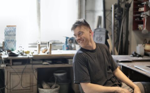 pexels-andrea-piacquadio-3844524